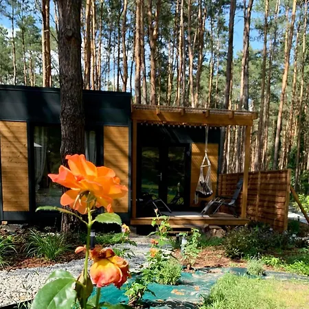 Feriehus Uroczy Maly Na Lesnej Dzialce - Losiowka Losie