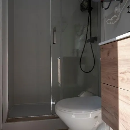 Uroczy Maly Na Lesnej Dzialce - Losiowka Feriehus *