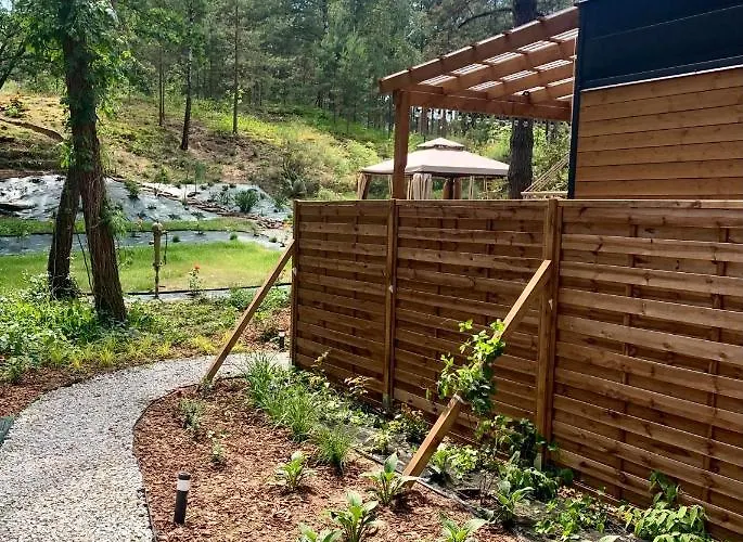 Holiday home Uroczy Maly Na Lesnej Dzialce - Losiowka Losie